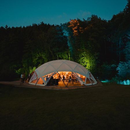 Daft Hotel & Glamping มัลเมอดี ภายนอก รูปภาพ