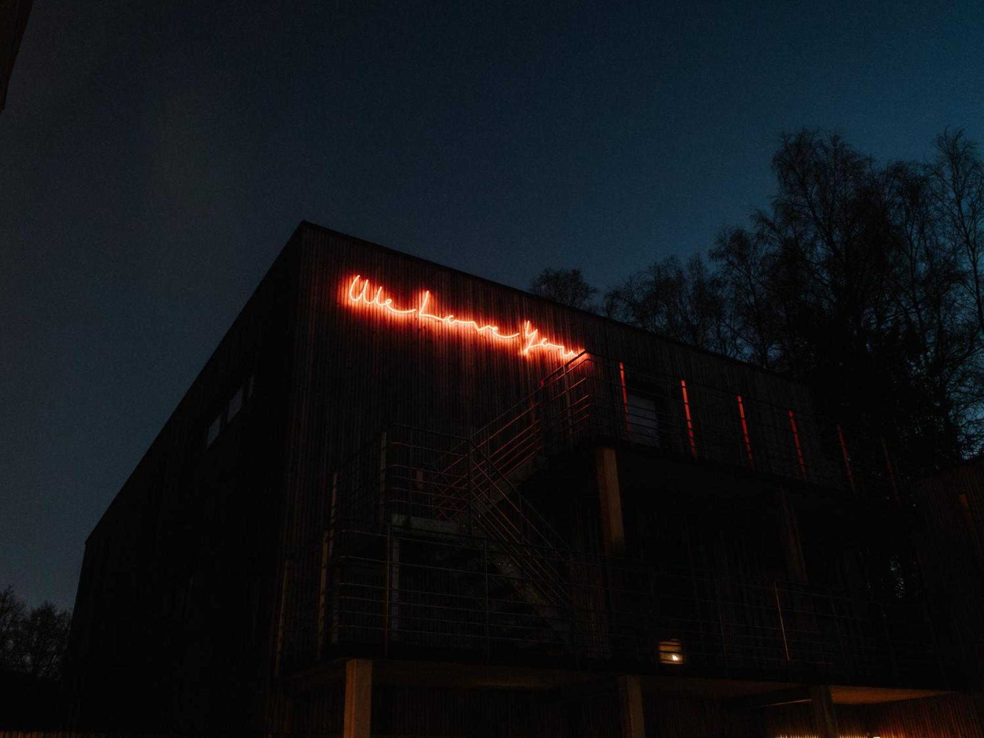 Daft Hotel & Glamping มัลเมอดี ภายนอก รูปภาพ